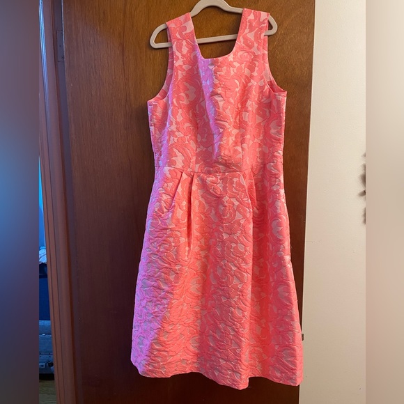 Pink tartan dress - Picture 9 of 10